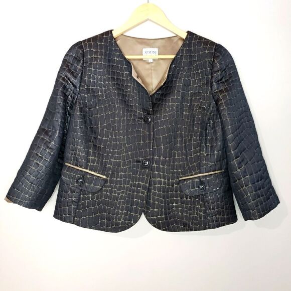 Armani Collezioni Size 12 Black Gold Quilted Print Cropped Spring Fall Jacket - Picture 1 of 13